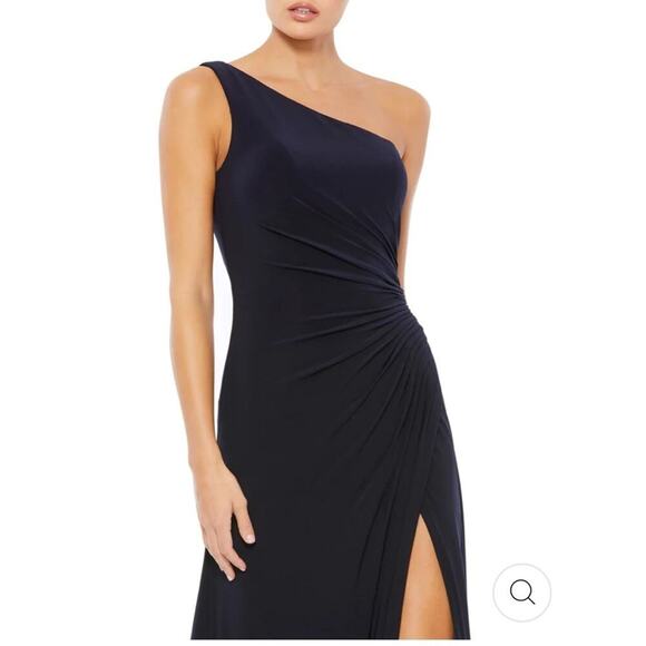 NWT Mac Duggal Black One Shoulder Maxi Jersey Gown Size 0 NWT - Picture 2 of 11